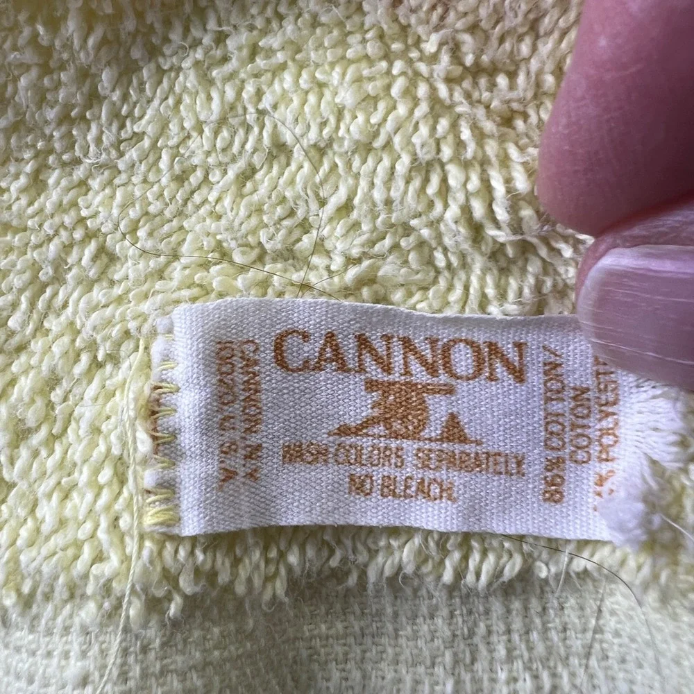 Vintage Cannon Floral bath Towel Orange Yellow  70s Boho Fringe Cotton Blend